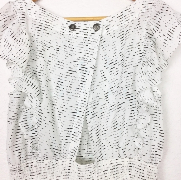 BCBG White Dress With Dash Print And Peekaboo Back Detail Size XS - Picture 8 of 14